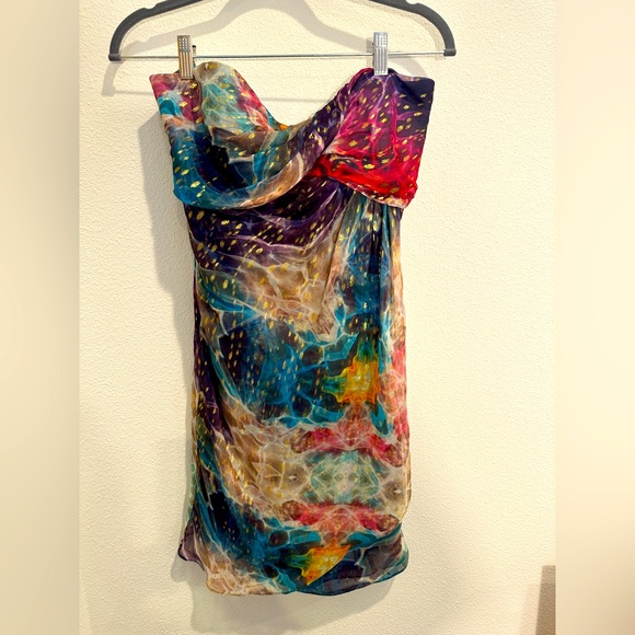 Nicole Miller Dresses & Skirts - Nicole Miller Strapless Multicolor Abstract Print Dress